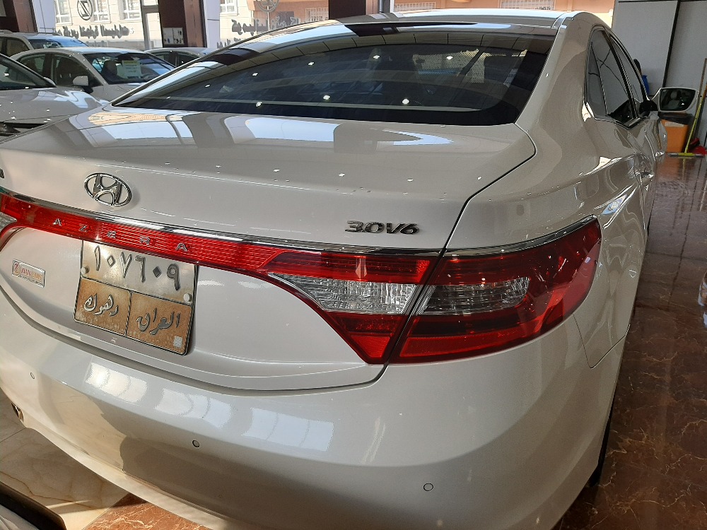 Hyundai Azera